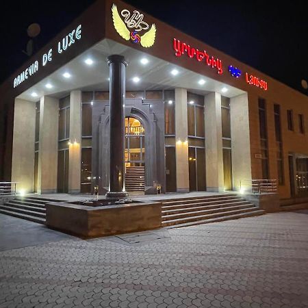 Joy Hotel Apartament Jereván Kültér fotó
