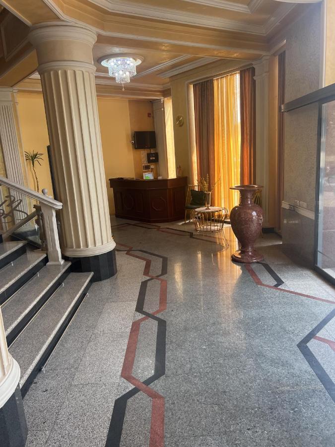 Joy Hotel Apartament Jereván Kültér fotó