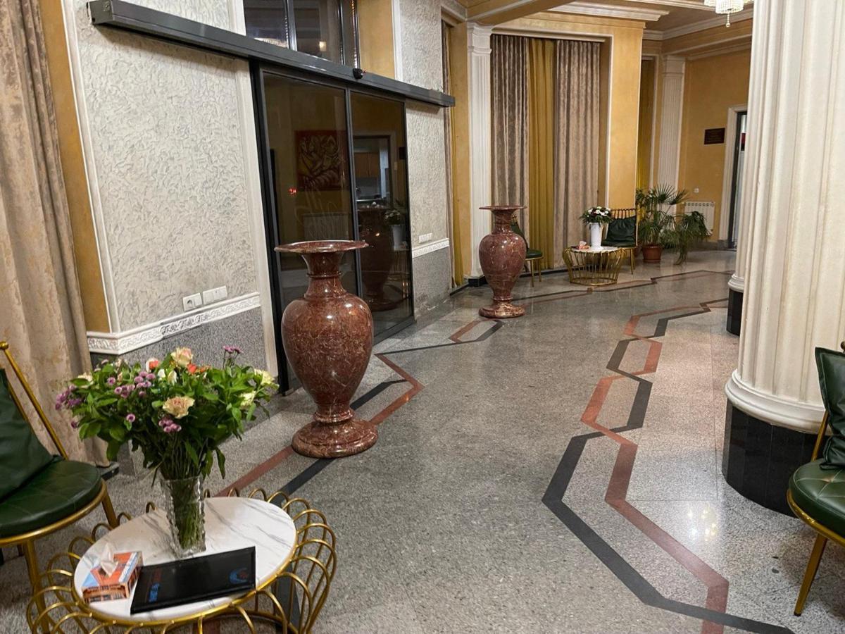 Joy Hotel Apartament Jereván Kültér fotó