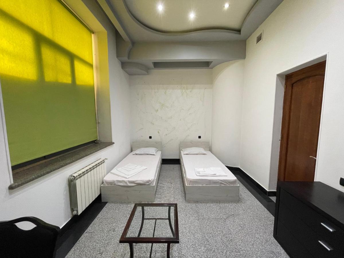 Joy Hotel Apartament Jereván Kültér fotó